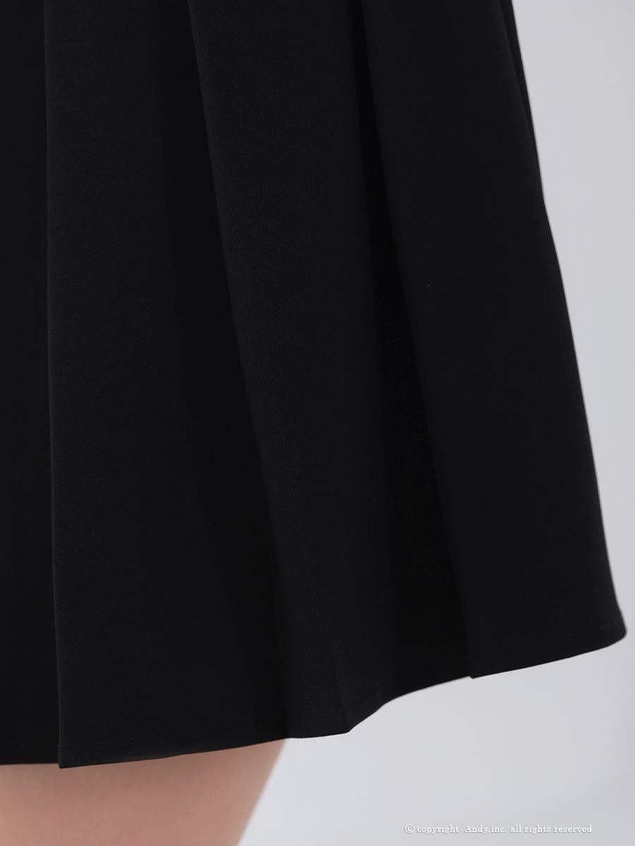 襟付き プリーツ 飾りボタン ジップデザイン セットアップ ノースリーブ フレアミニドレスの全身フロント画像2