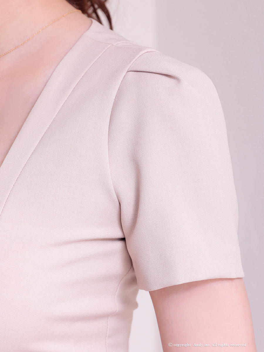 ボウタイ 半袖 飾りポケット 飾りボタン スクエアネック バイカラー セットアップ タイトミニドレスの詳細画像3