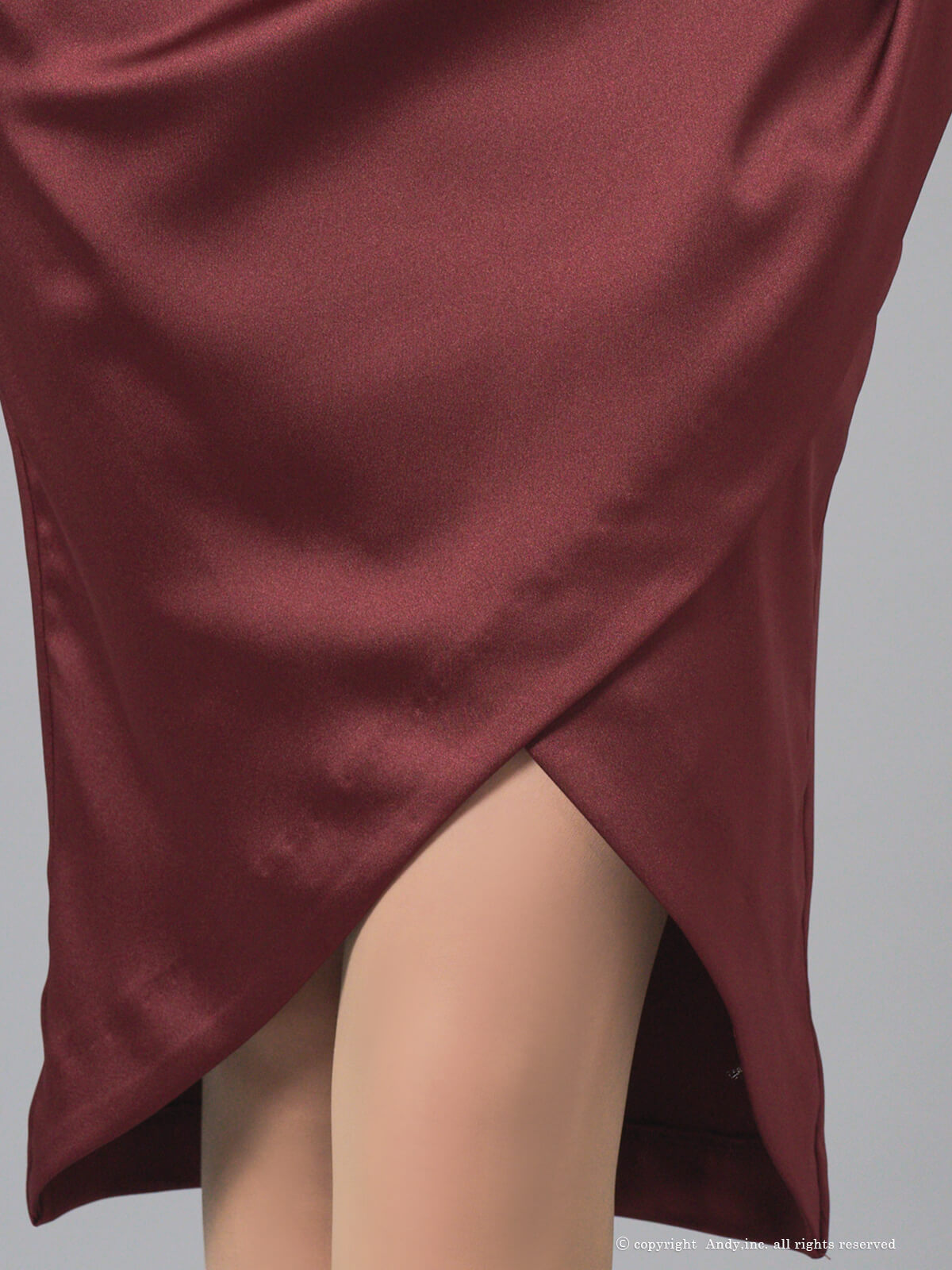 ジップデザイン ワンカラー サテン ベア タイトミニドレスの詳細画像2