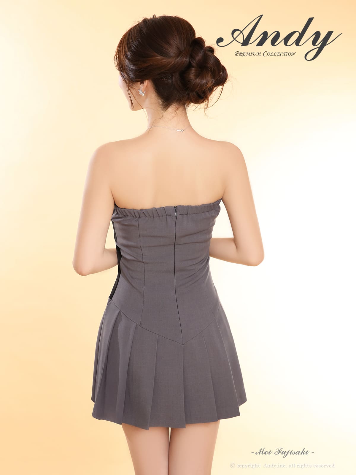 ジップデザイン ストライプ ベアトップ プリーツ フレアミニドレスの全身サイド画像1