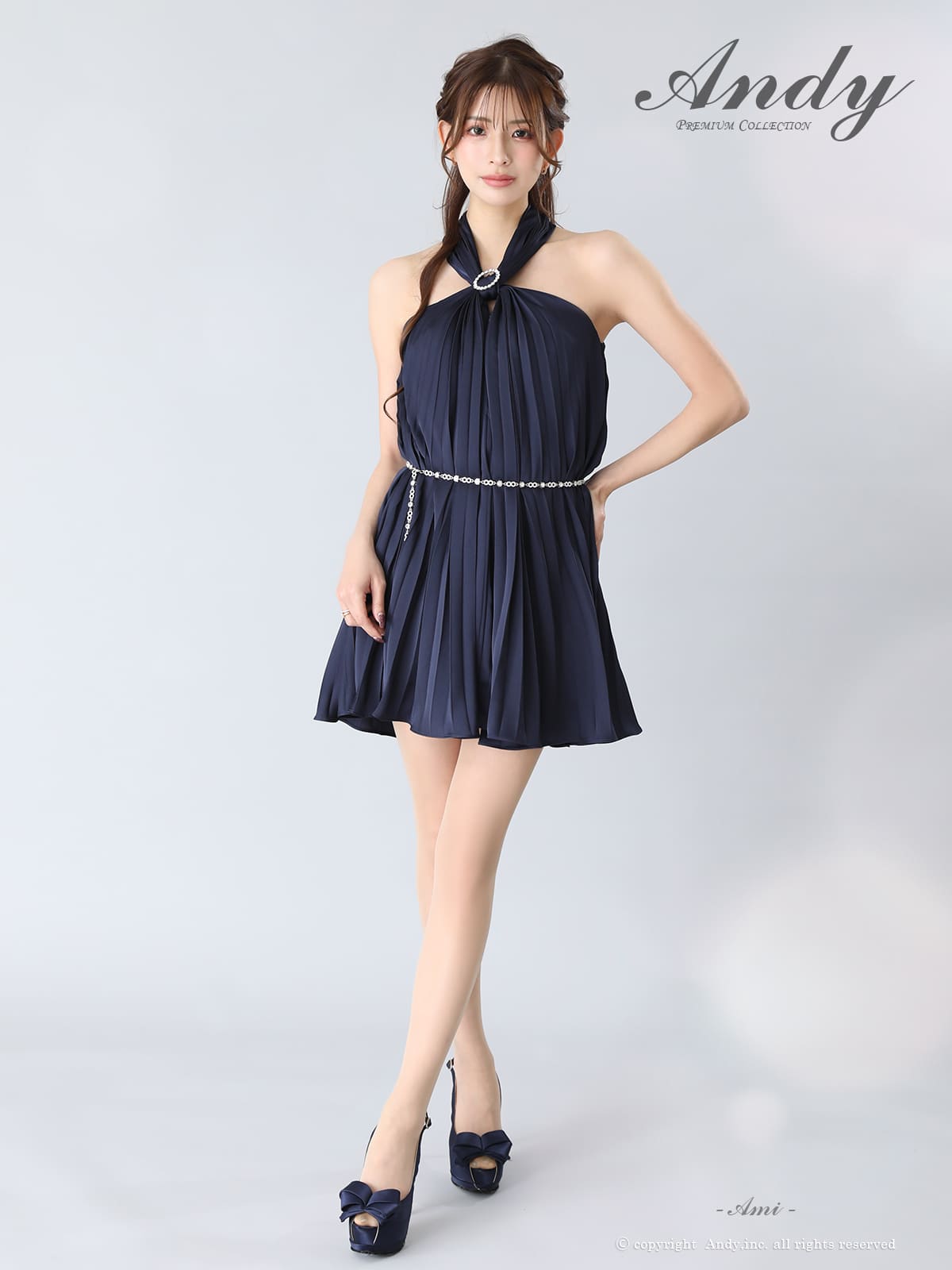 ホルターネック ビジュー チェーンベルト シフォン プリーツ フレアニドレスの詳細画像2