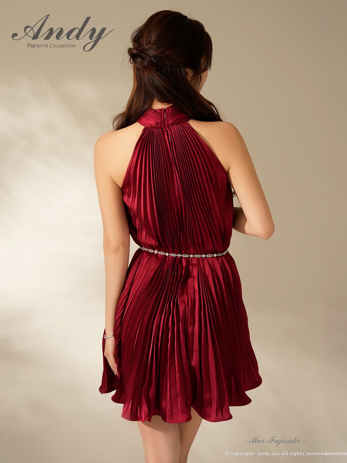 ホルターネック ビジュー チェーンベルト シフォン プリーツ フレアニドレスの詳細画像3