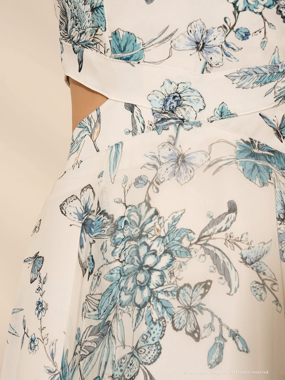 ホルターネック ウエストカット 花柄 プリント シースルー Aラインロングドレスの全身バック画像1