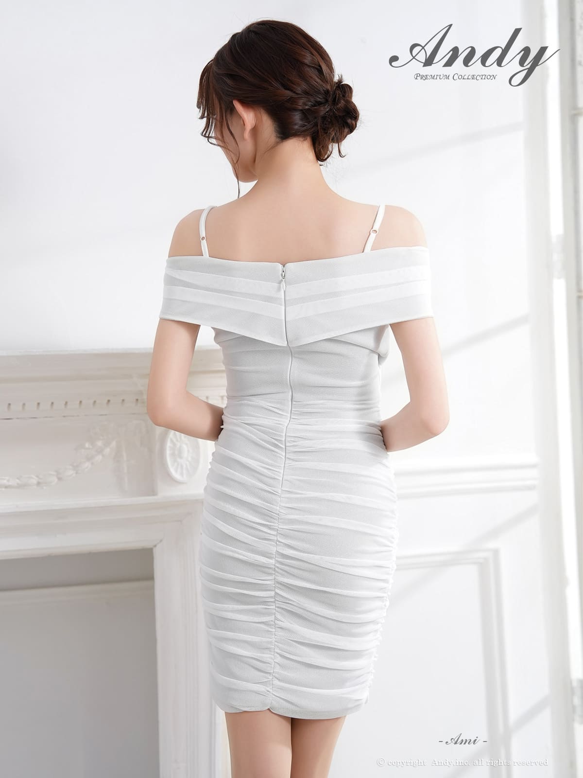 肩あき 半袖 ギャザー カシュクール ラメ タイトミニドレスの詳細画像2