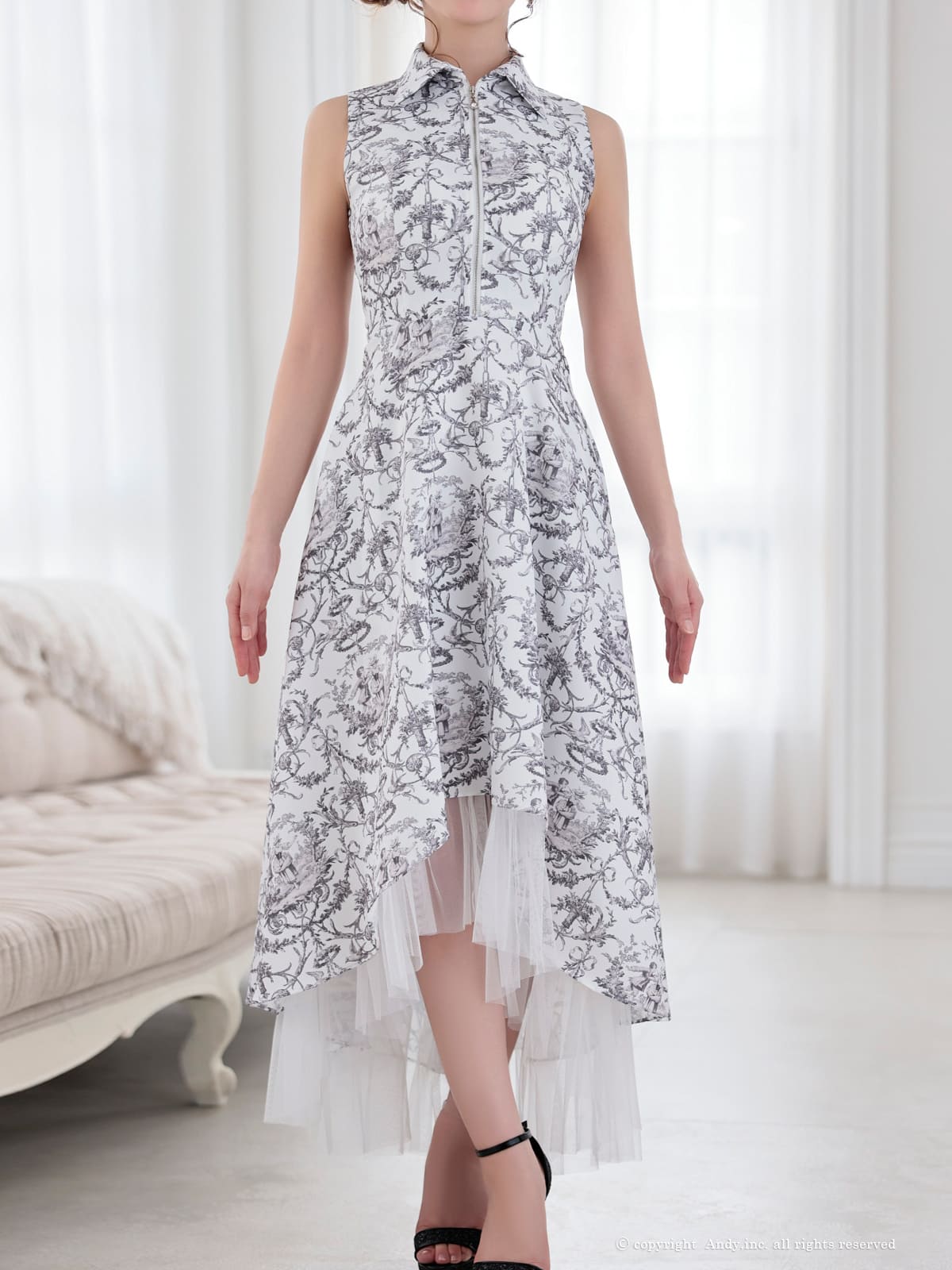 ノースリーブ ジップデザイン 襟付き ペチコート プリント テールカット Aラインロングドレスの全身サイド画像1