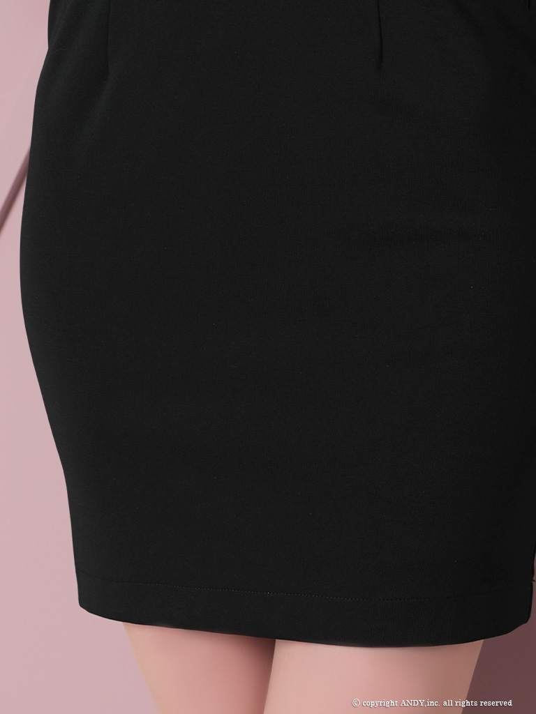 キャバドレス かわいい シンプル フロントジップ 襟付き チェーン 半袖 タイトミニドレスの詳細画像3