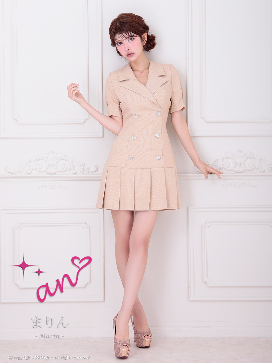 襟付き 袖あり パフスリーブ ビジューボタン プリーツ Vカット フレアミニドレスの全身フロント画像1