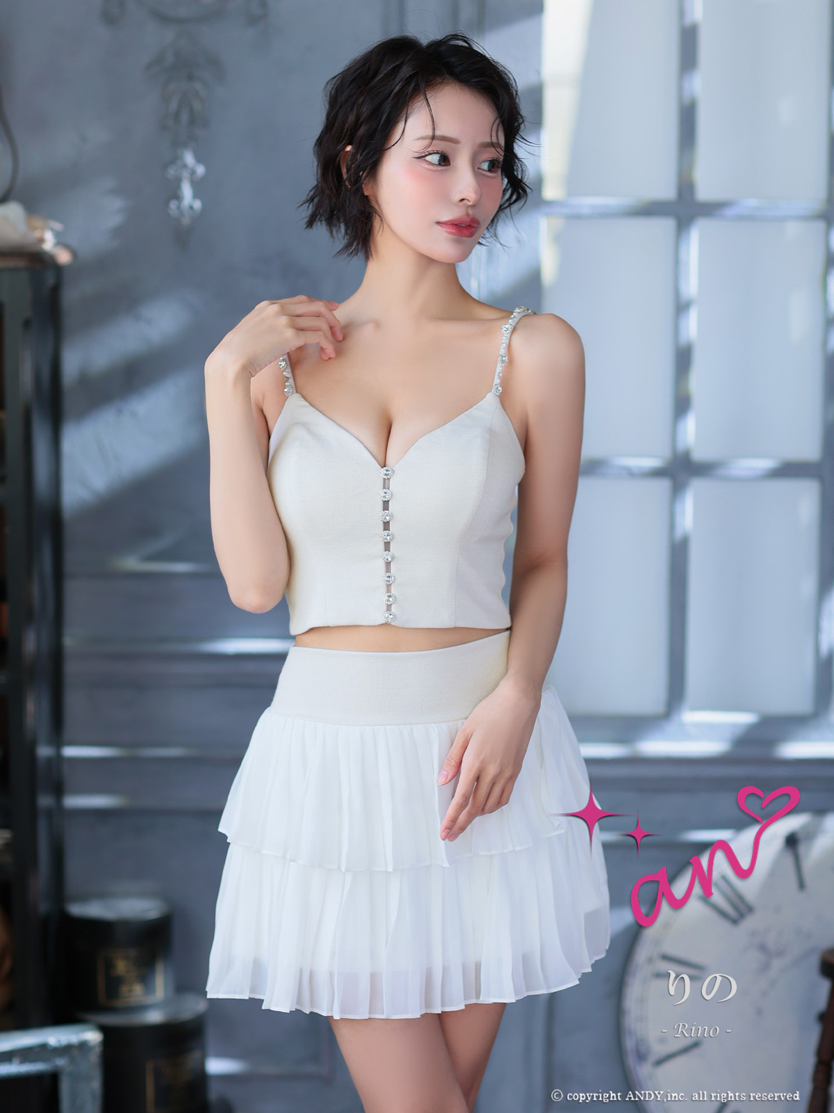 3way ビジュー シフォン 襟 セットアップ キャミソール 袖あり フレアミニドレスの全身フロント画像3