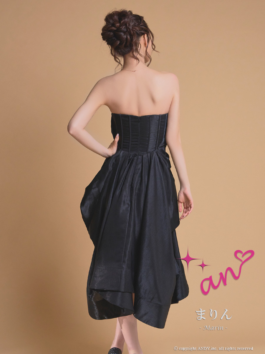 ジップデザイン ベア フリル タック ワンカラー 膝丈ドレスの全身バック画像2