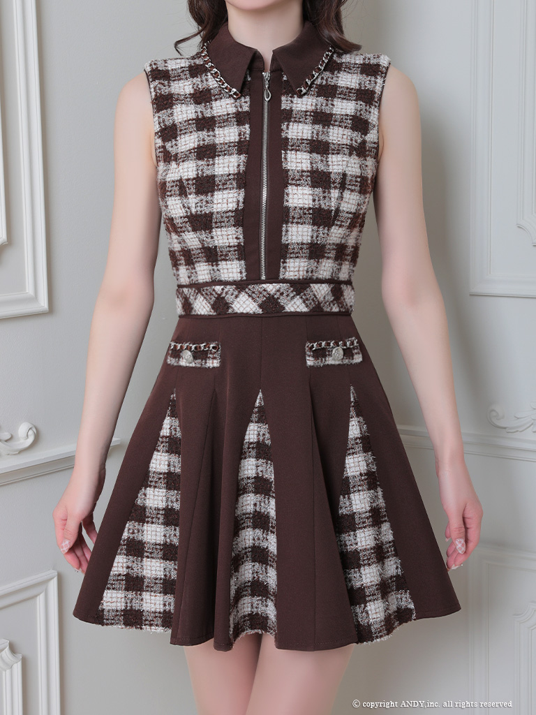ノースリーブ ジップデザイン チェック柄 襟付き プリーツ フレアミニドレスの全身バック画像1
