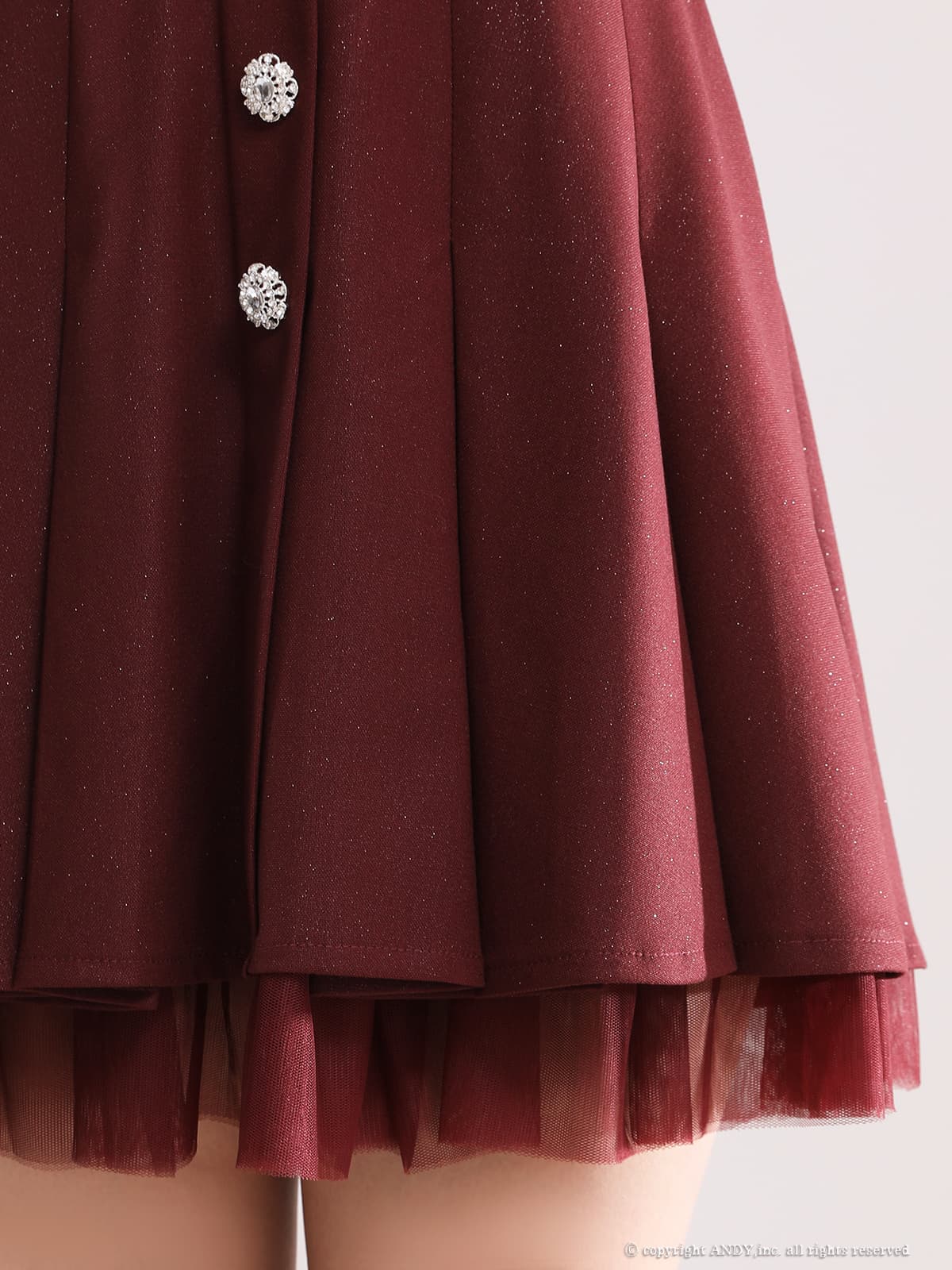 ノースリーブ 襟付き Vカット ビジューボタン プリーツ ワンカラー チュール フレアミニドレスの詳細画像2