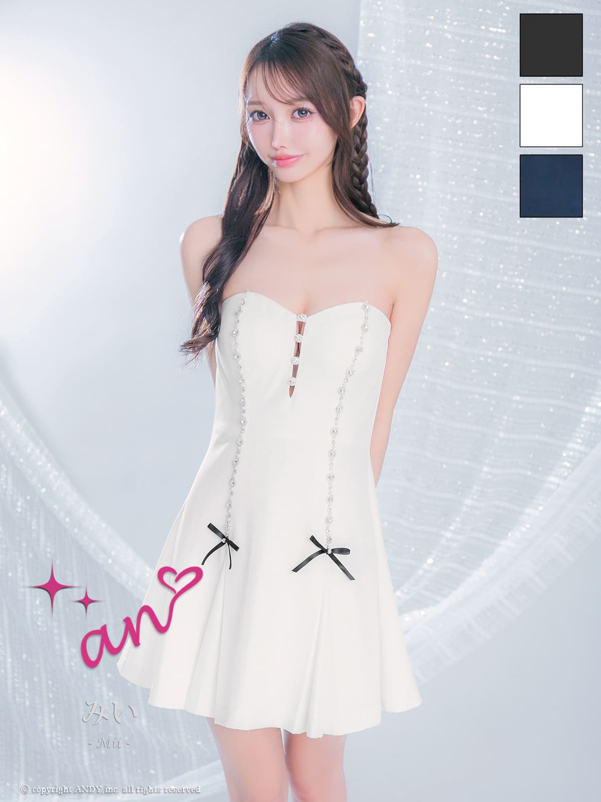 ベアトップ リボン ビジュー バストカット プリーツ フレアミニドレスのメイン画像1