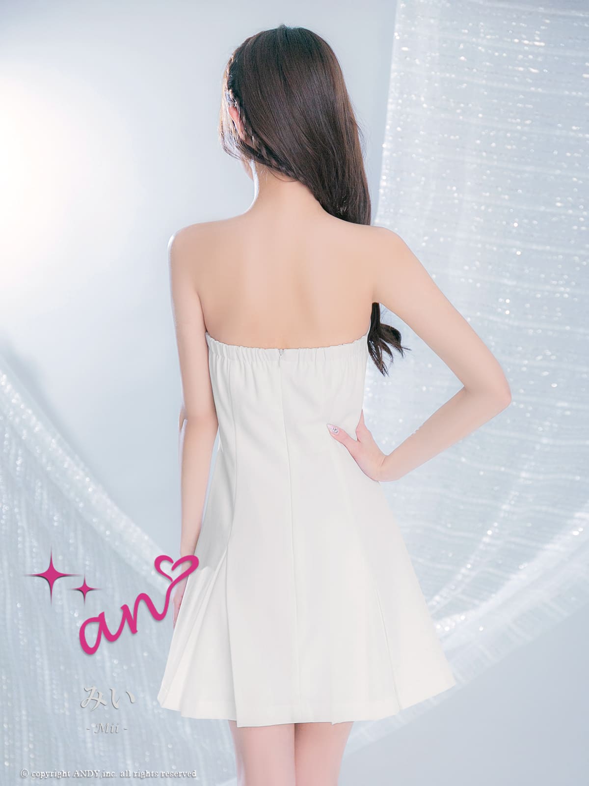 ベアトップ リボン ビジュー バストカット プリーツ フレアミニドレスの詳細画像2