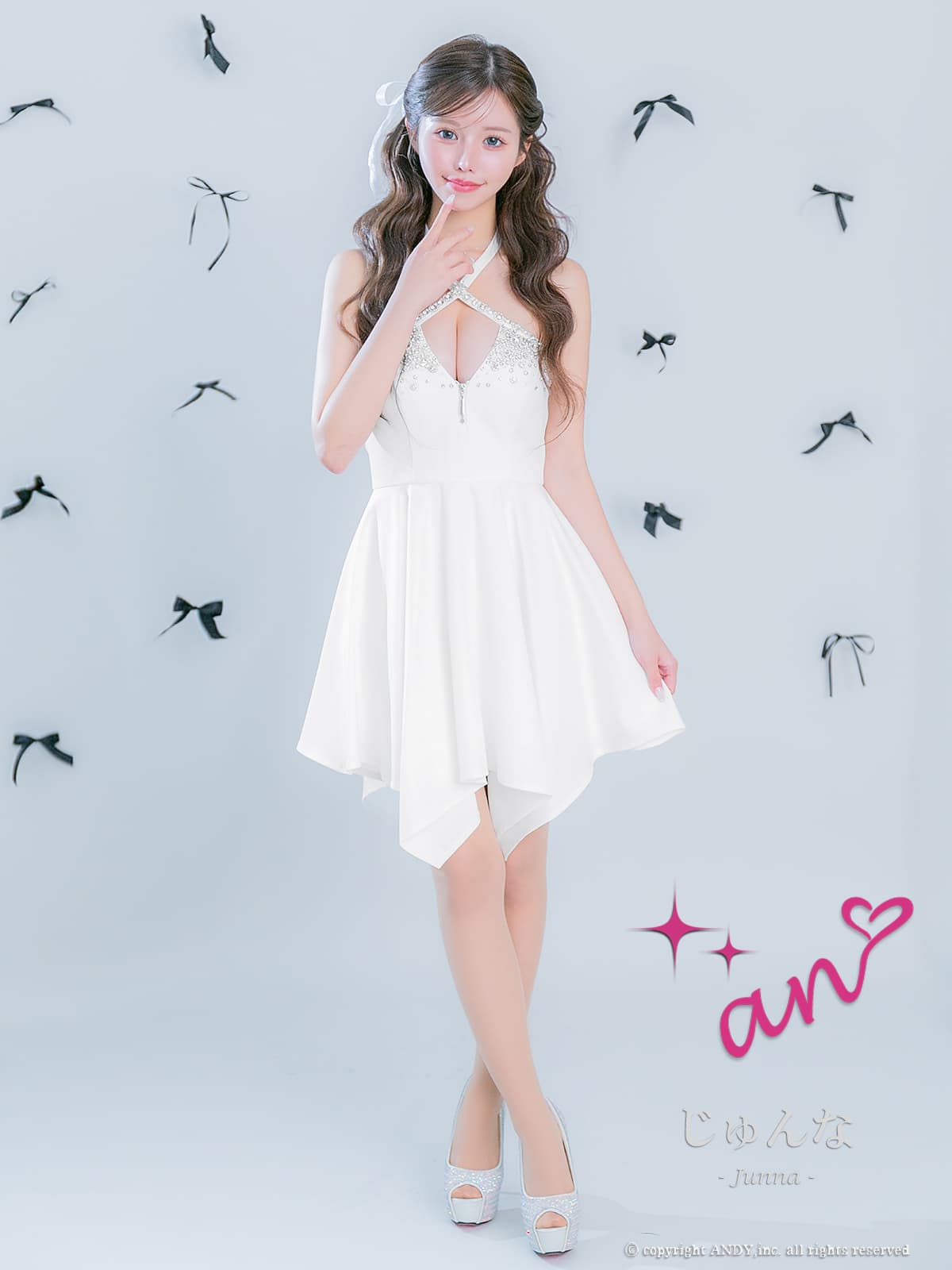 ホルターネック ジップデザイン ネックリボン バストカット ビジュー アシンメトリー フレアミニドレスの全身フロント画像1