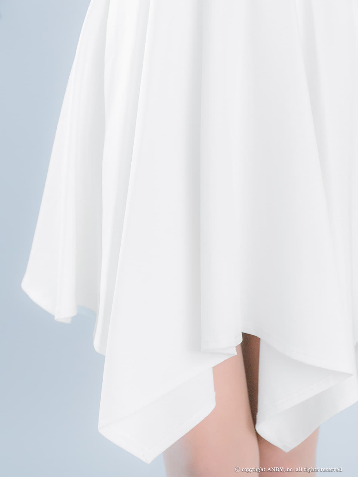 ホルターネック ジップデザイン ネックリボン バストカット ビジュー アシンメトリー フレアミニドレスの詳細画像2