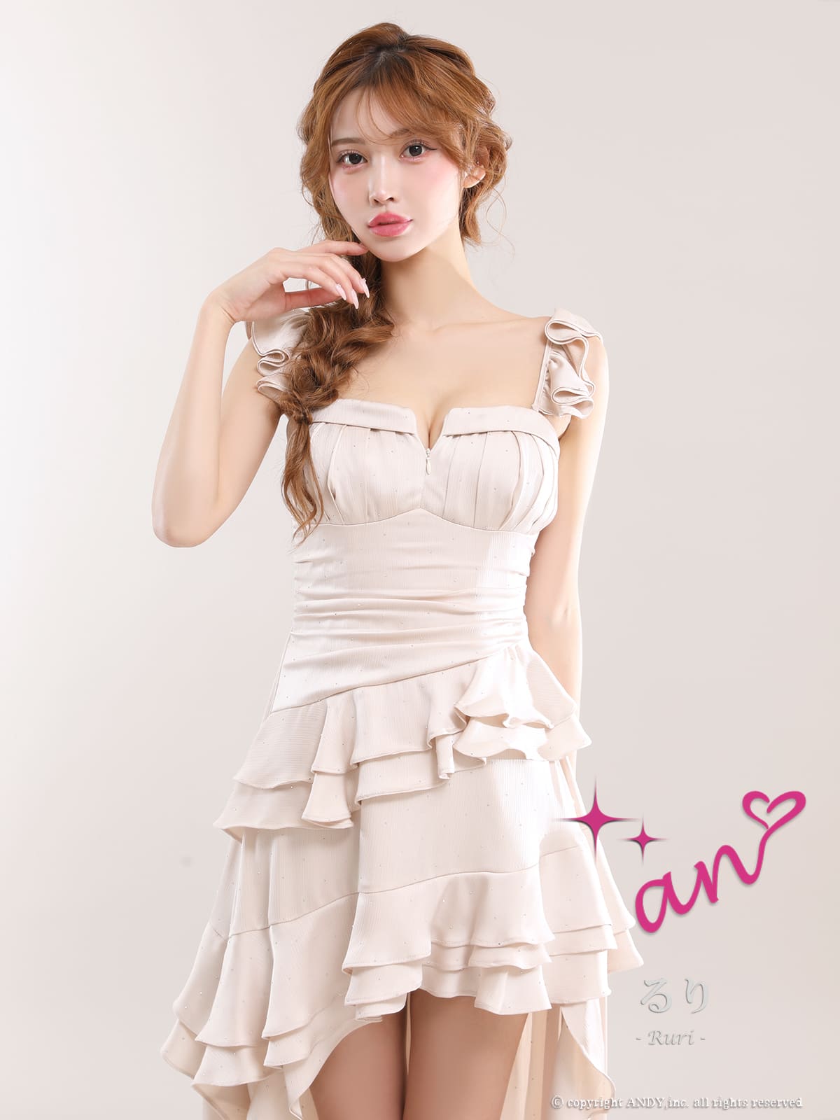 2way キャミソール ベアトップ ジップデザイン ビジュー ドット柄 フリル ティアード タック ロングテールドレスの全身フロント画像1