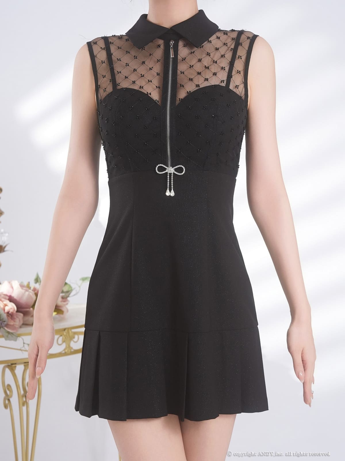 ノースリーブ ジップデザイン チェック柄 襟付き リボン シースルー プリーツ フレアミニドレスの詳細画像1