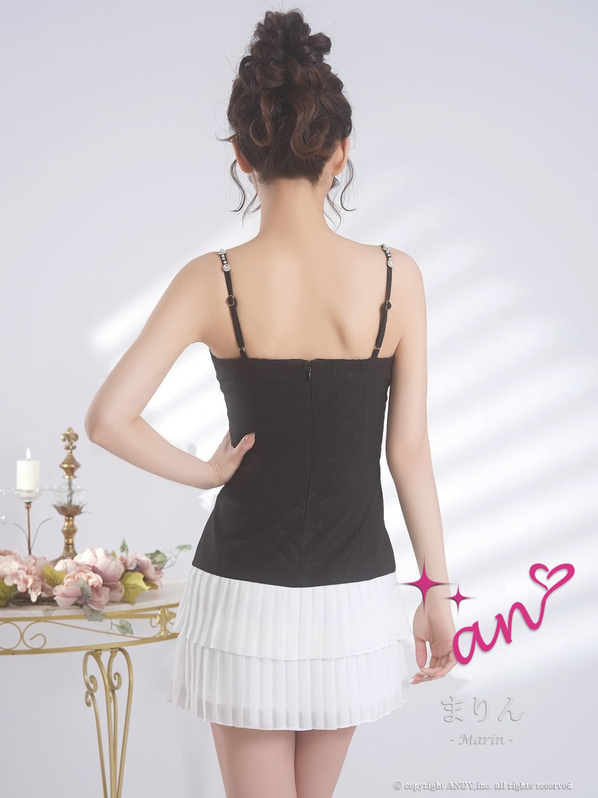 キャミソール ジップデザイン ビジュー バイカラー ティアード プリーツ フレアミニドレスの全身バック画像1