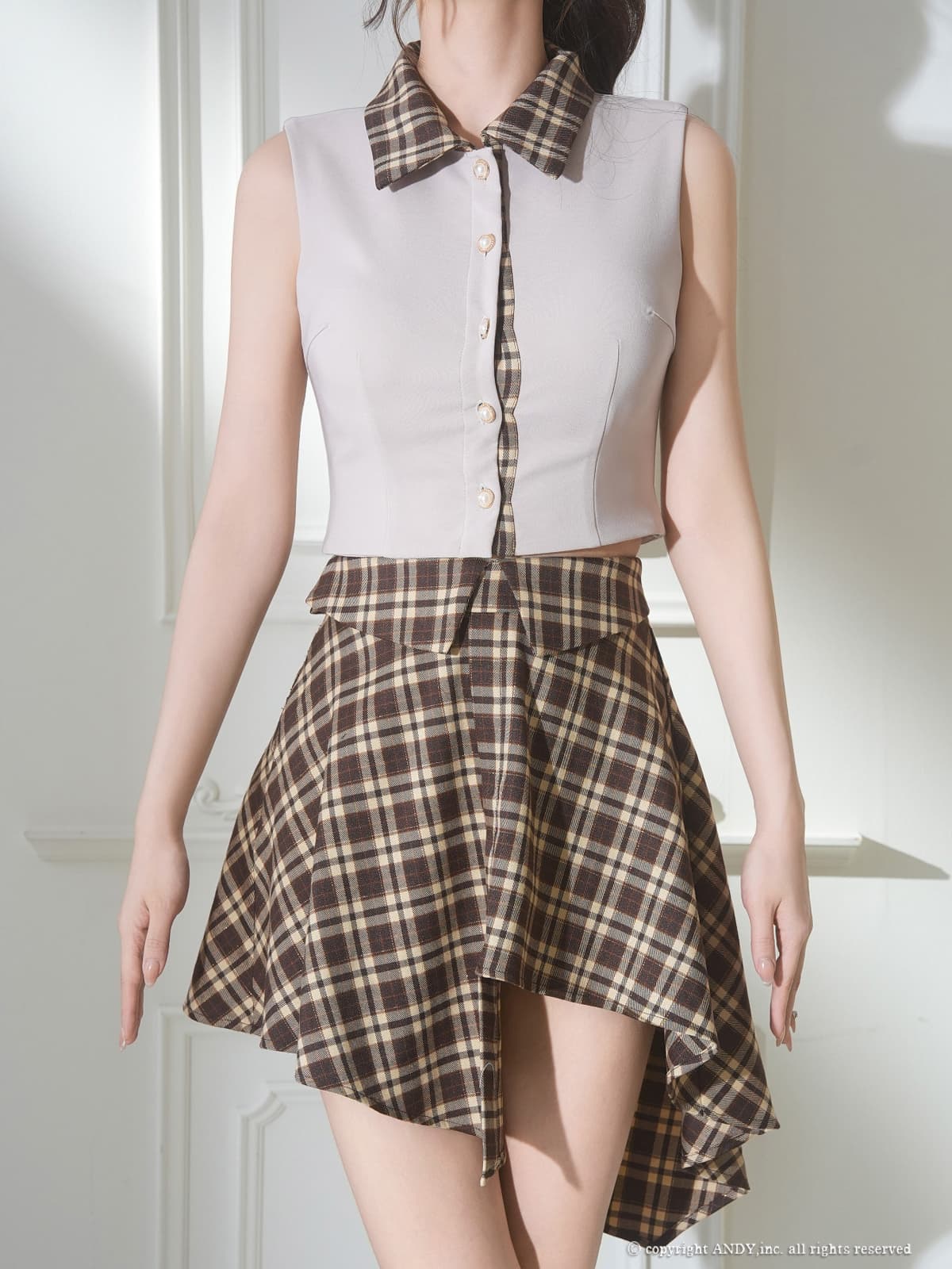 ノースリーブ セットアップ チェック柄 パール ボタン 襟付き アシンメトリー フレアミニドレスの詳細画像1