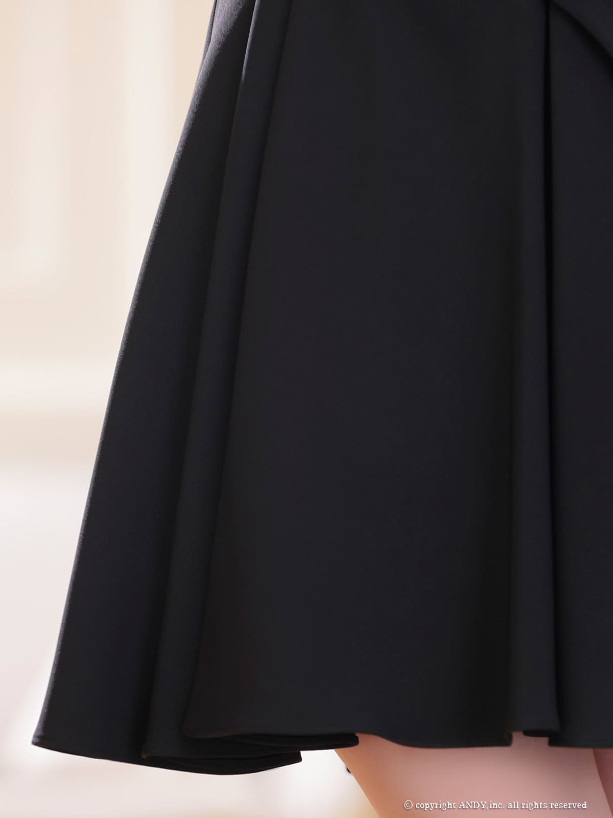 ノースリーブ ジップデザイン フリル ウエストマーク アシンメトリー フレアミニドレスの詳細画像2