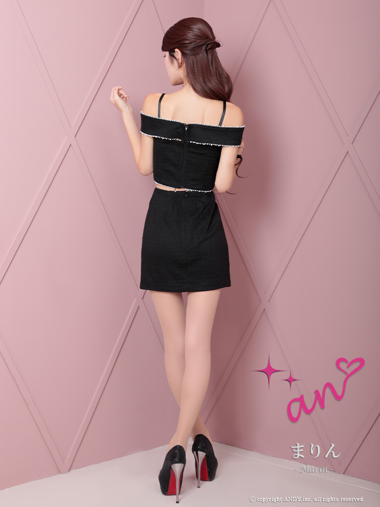 セットアップ 肩あき ジップデザイン ツイード リボン バストカット パール タイトミニドレスの全身バック画像1