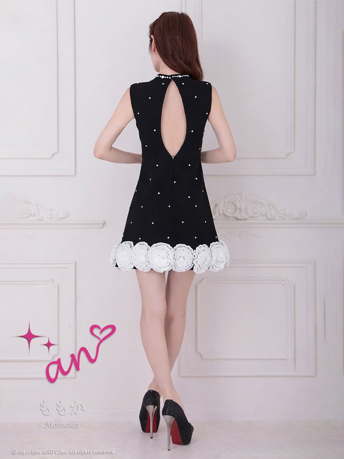 ノースリーブ ジップデザイン ドット柄 ビジュー パール 立体フラワー バックオープン フレアミニドレスの全身バック画像1