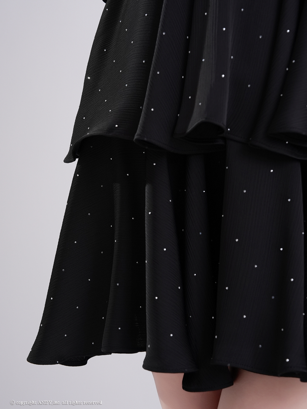 ホルターネック ジップデザイン ドット柄 リボン ティアード フリル フレアミニドレスの詳細画像2