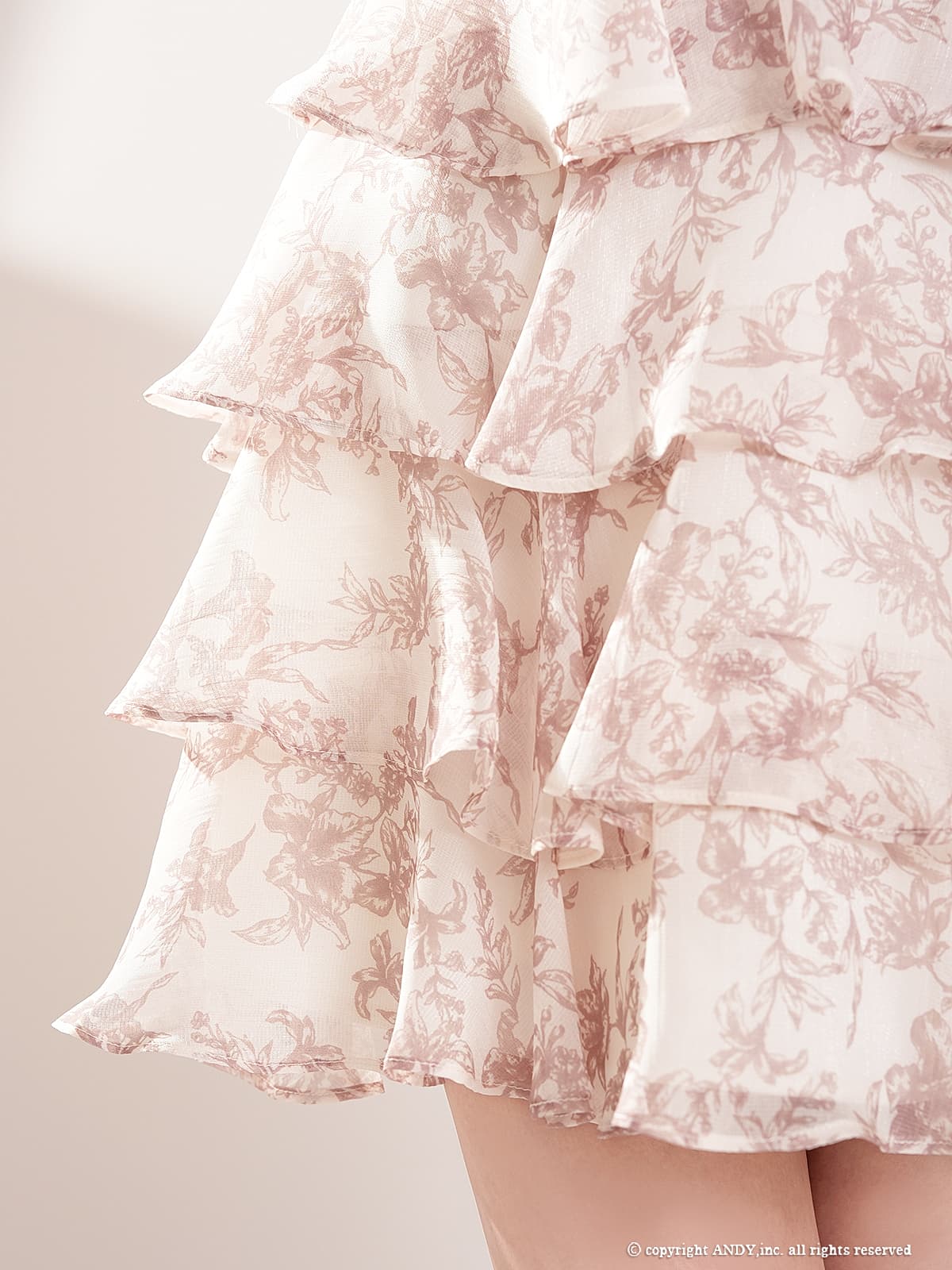 リボン チョーカー付き ベアトップ ジップデザイン 花柄 ティアード フリル フレアミニドレスの詳細画像2