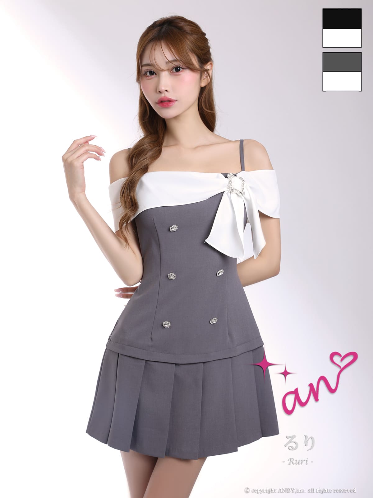 肩あき リボン ビジュー ボタン プリーツ バイカラー フレアミニドレのメイン画像1