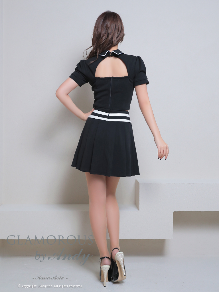 半袖 バストカット 襟付き バイカラー ジップデザイン セットアップ フレアミニドレスの全身バック画像2