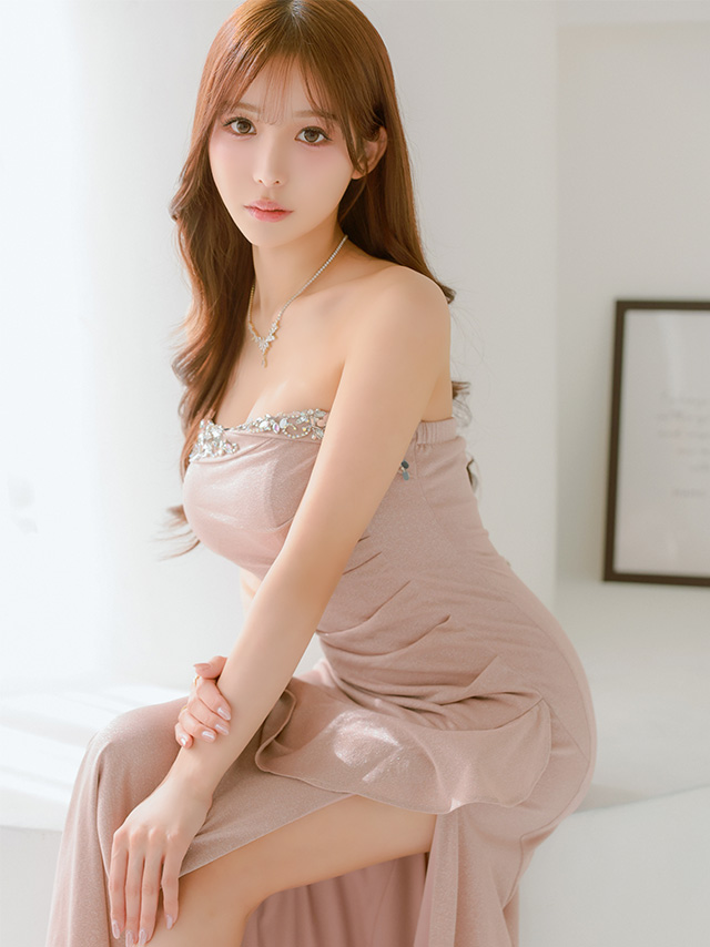 キャミソール ビジュー フリル ラッフルデザイン ベアトップ スリットビジュー ラメタイトロングドレスのイメージ画像3