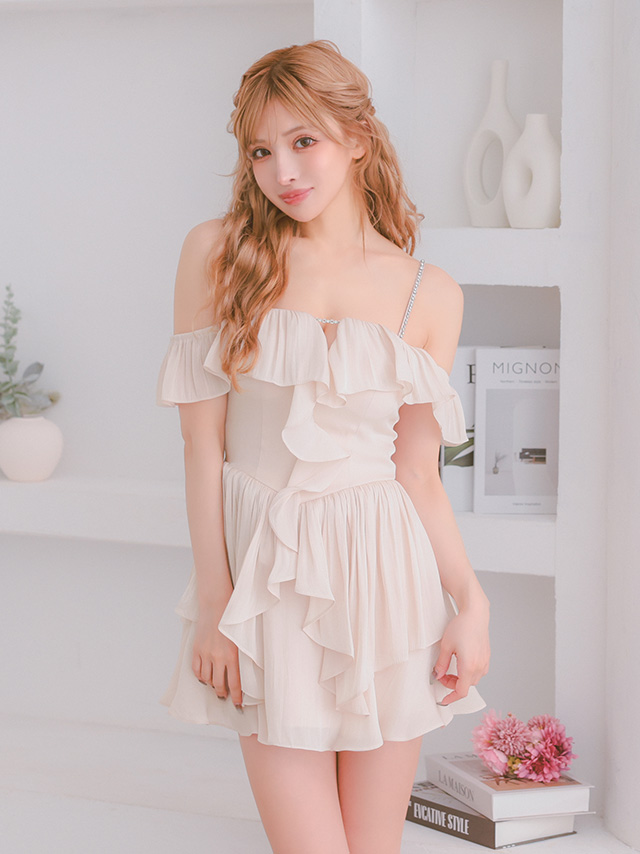 オフショルダー 肩あき バストカット ビジューチェーン フリル シフォン フレアミニドレスのイメージ画像2
