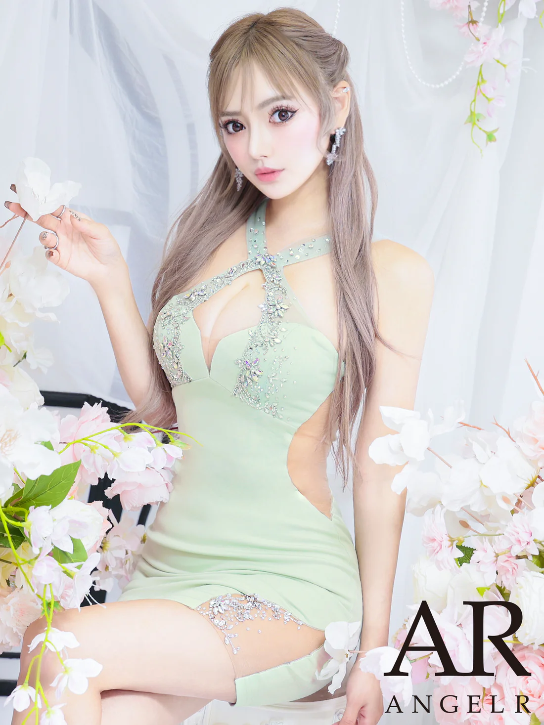 キャバドレス Angel R ホルターネック くびれ透け クロスネック セクシー ビジュー タイトミニドレスのメイン画像1