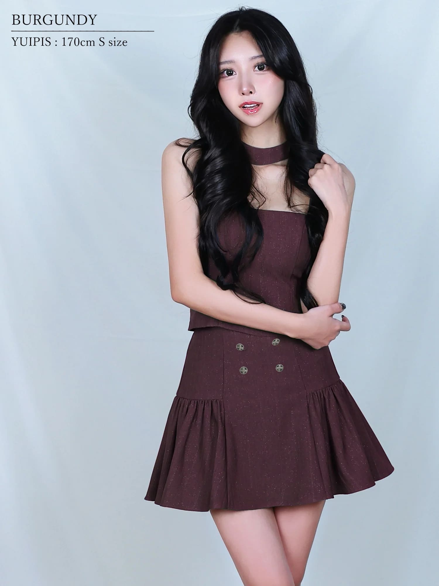 ホルターネック チョーカーデザイン ダブルボタン セットアップ プリーツ フレアミニドレスのイメージ画像5