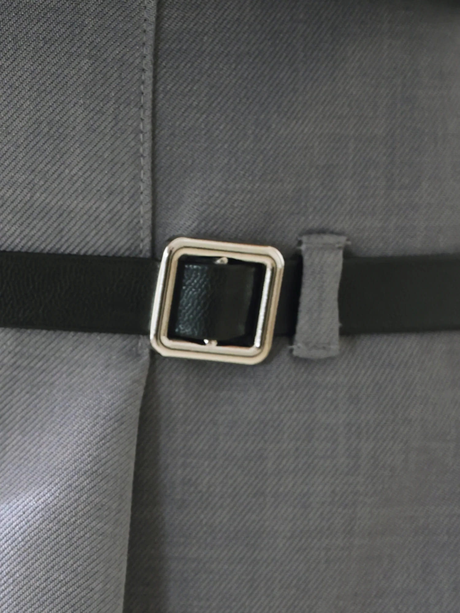 ホルターネック バストオープン ドレープ ウエストベルト シフォン バイカラー セットアップ フレアミニドレスのイメージ画像9