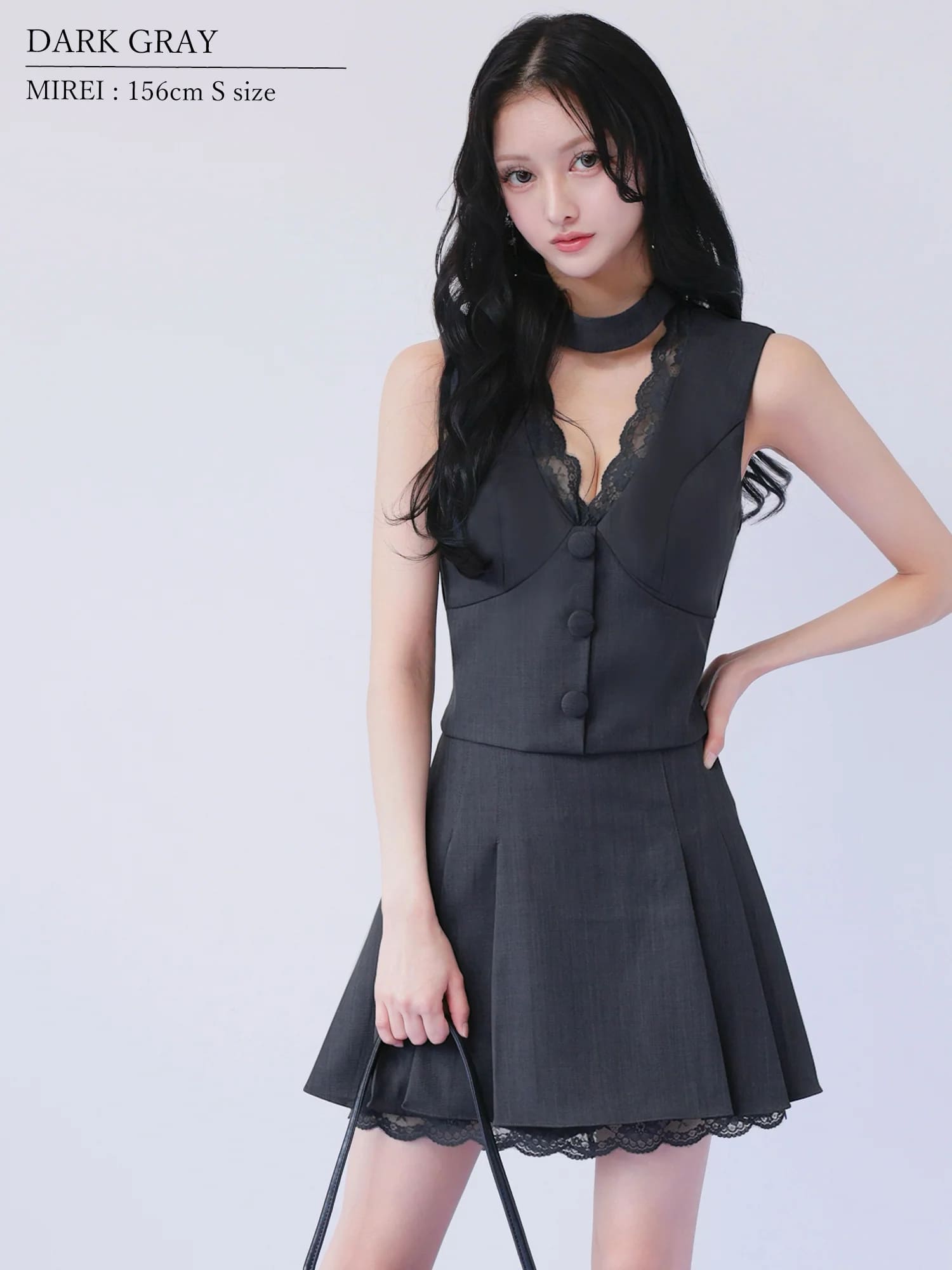 チョーカーデザイン ノースリーブ レース ボタン プリーツスカート セットアップ フレアミニドレスのイメージ画像2