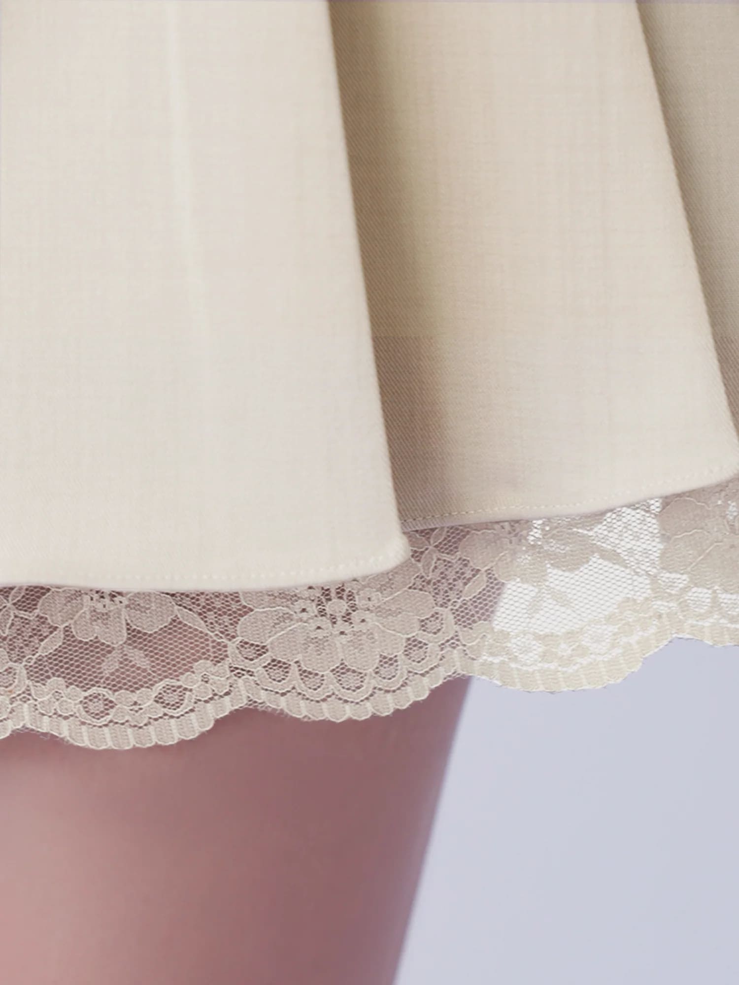 チョーカーデザイン ノースリーブ レース ボタン プリーツスカート セットアップ フレアミニドレスのイメージ画像9