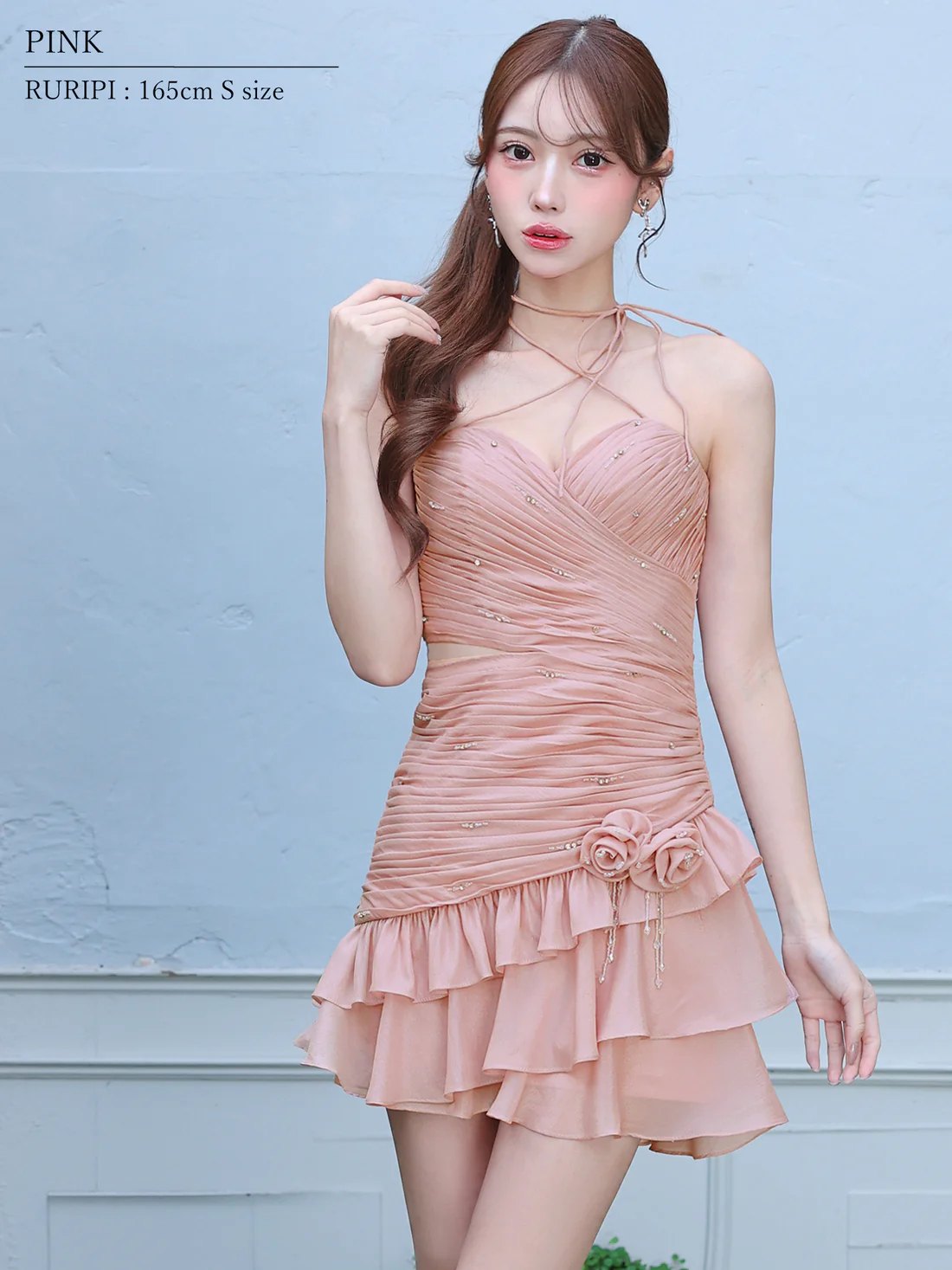 オフショルダー ネックストラップ フラワーモチーフ フリル 長袖 フェミニン フレアミニドレスのイメージ画像5