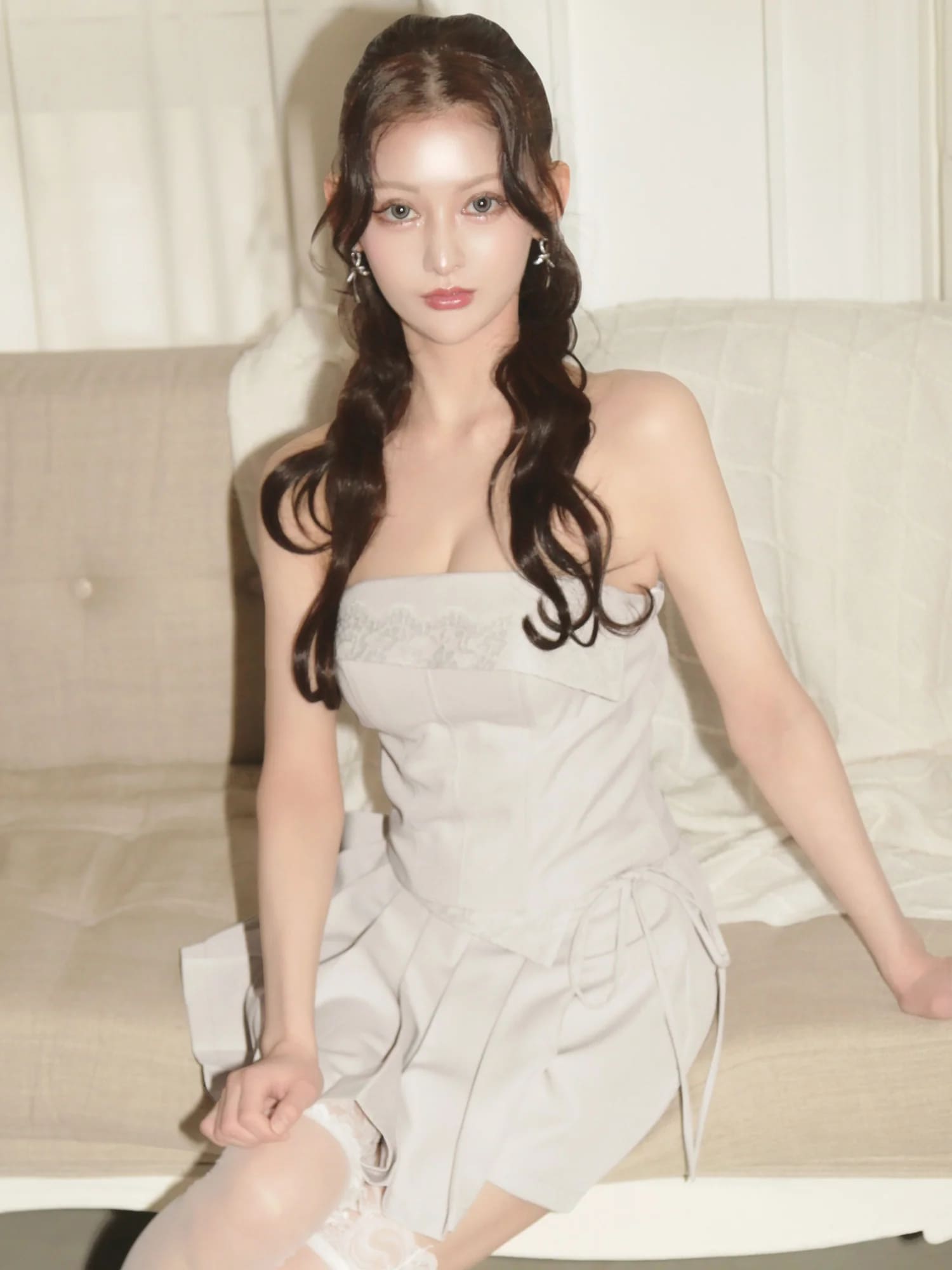 ベアトップ レース リボン セットアップ プリーツ フレアミニドレスのイメージ画像2