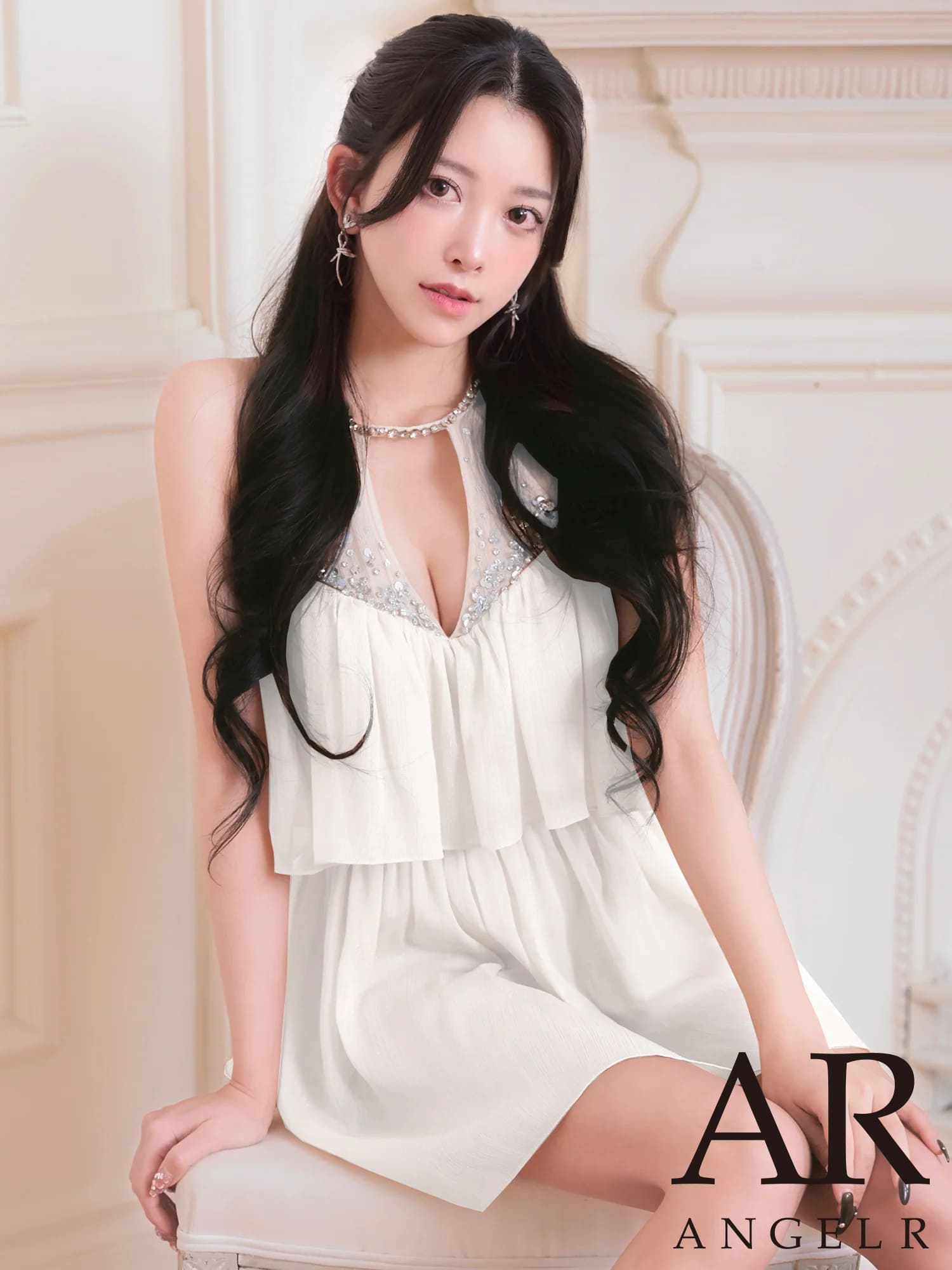 ホルターネック バストカット レイヤード風 ビジュー スパンコール シフォン フレアミニドレスのメイン画像