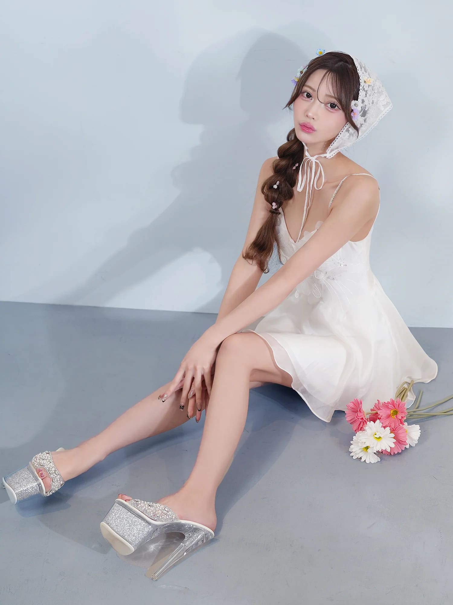 キャミソール アッパーフラワーレース ビジュー フレアミニドレスのイメージ画像1