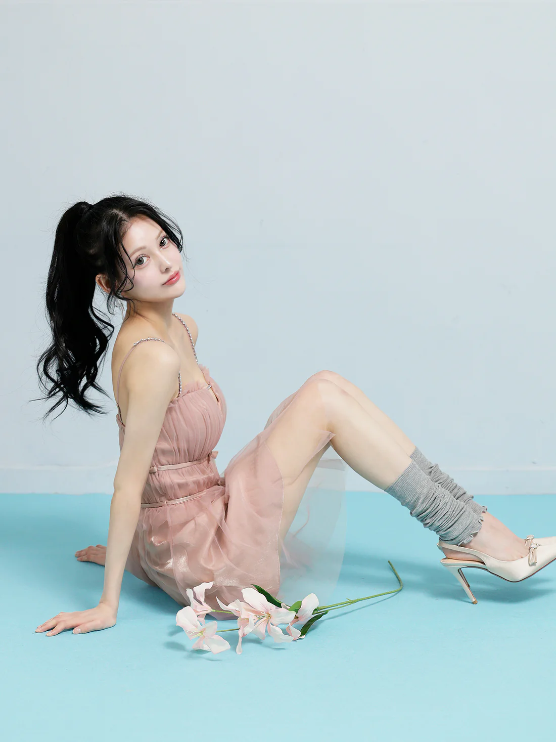 キャミソール 2way ベア チュール リボン ビジューチェーン フリル フェミニン フレアミニドレスのイメージ画像1