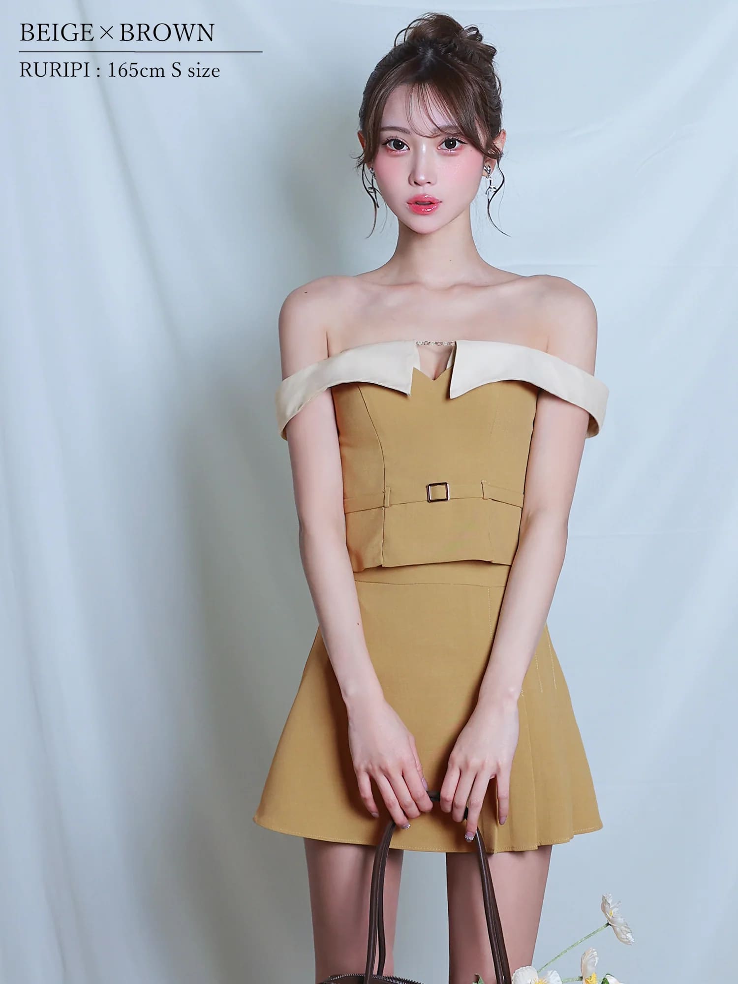 2way オフショルダー 肩あき ビジューチェーン ウエストベルト バイカラー プリーツ セットアップ フレアミニドレスのイメージ画像3