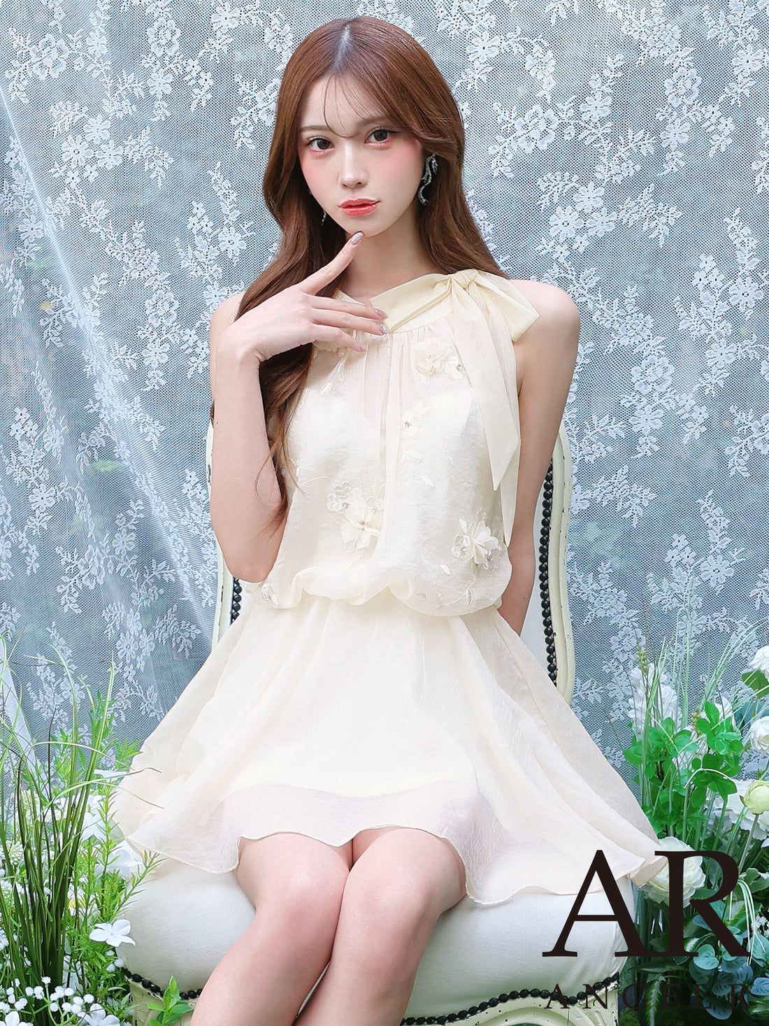 ノースリーブ シフォン ネックリボン フラワー フェミニン シアー フレアミニドレスのメイン画像