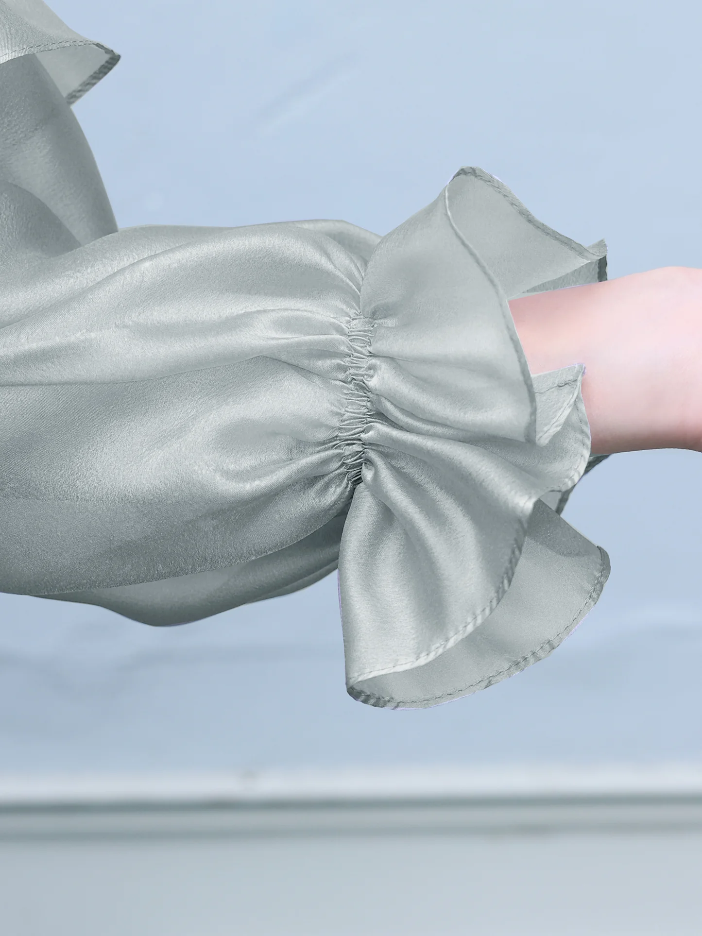 オフショルダー ネックストラップ フラワーモチーフ フリル 長袖 フェミニン フレアミニドレスのイメージ画像6