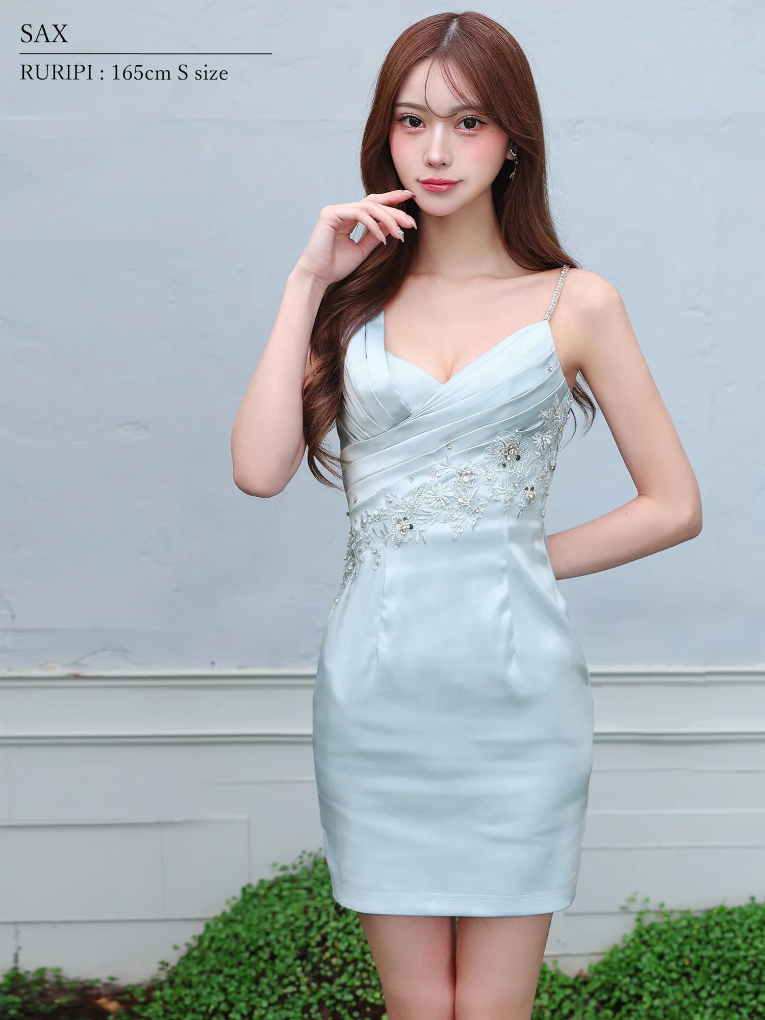 キャミソール ノースリーブ アシンメトリーデザイン バストタック フラワーレース ビジュー タイトミニドレスのイメージ画像2