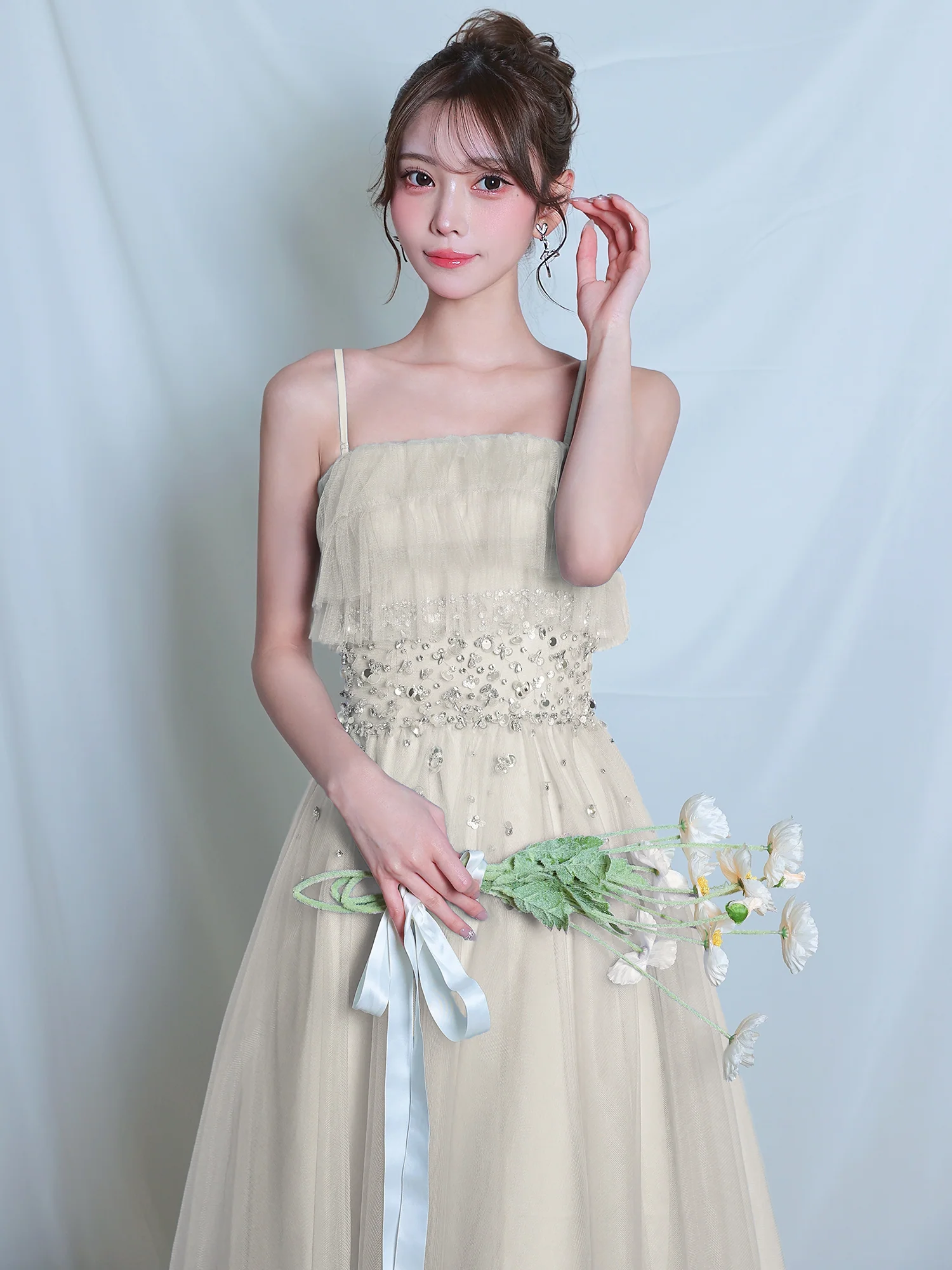 キャミソール 2way チュール ベアトップ アッパーフリル ウエストビジュー Aラインロングドレスのイメージ画像5