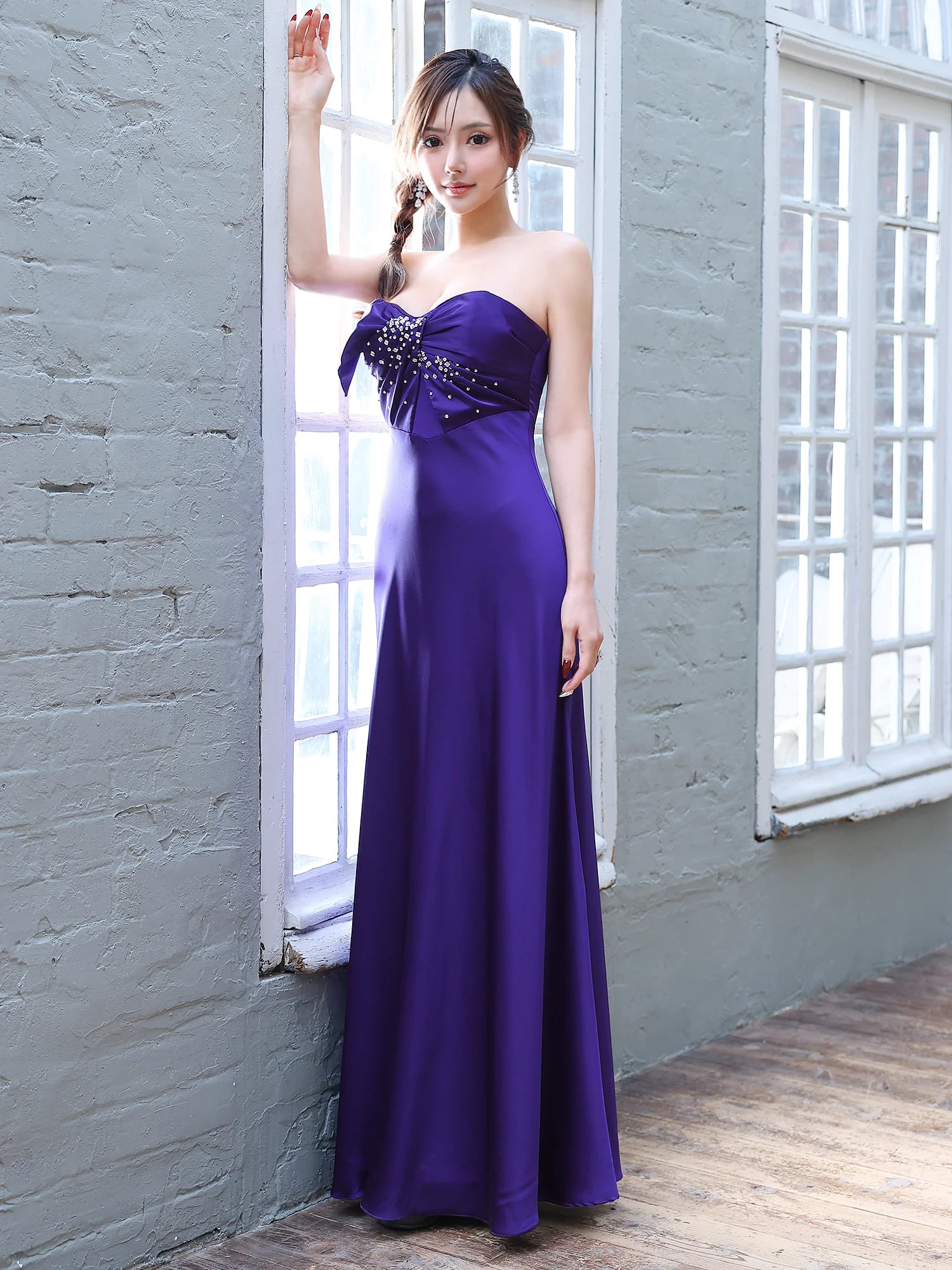 2way ベアトップ キャミソール ハートカット ツイストデザイン ビジュー パール Aラインロングドレスのイメージ画像1