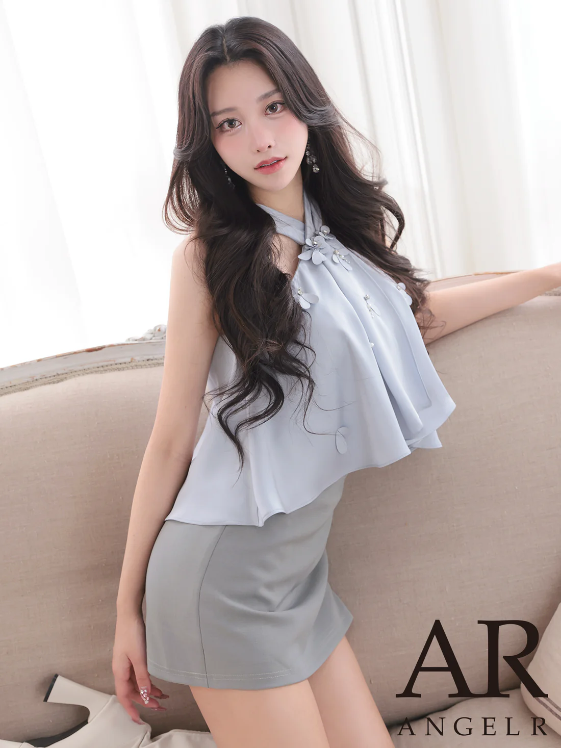 セットアップ ホルターネック シフォン フラワー バイカラー フレアミニドレスのメイン画像