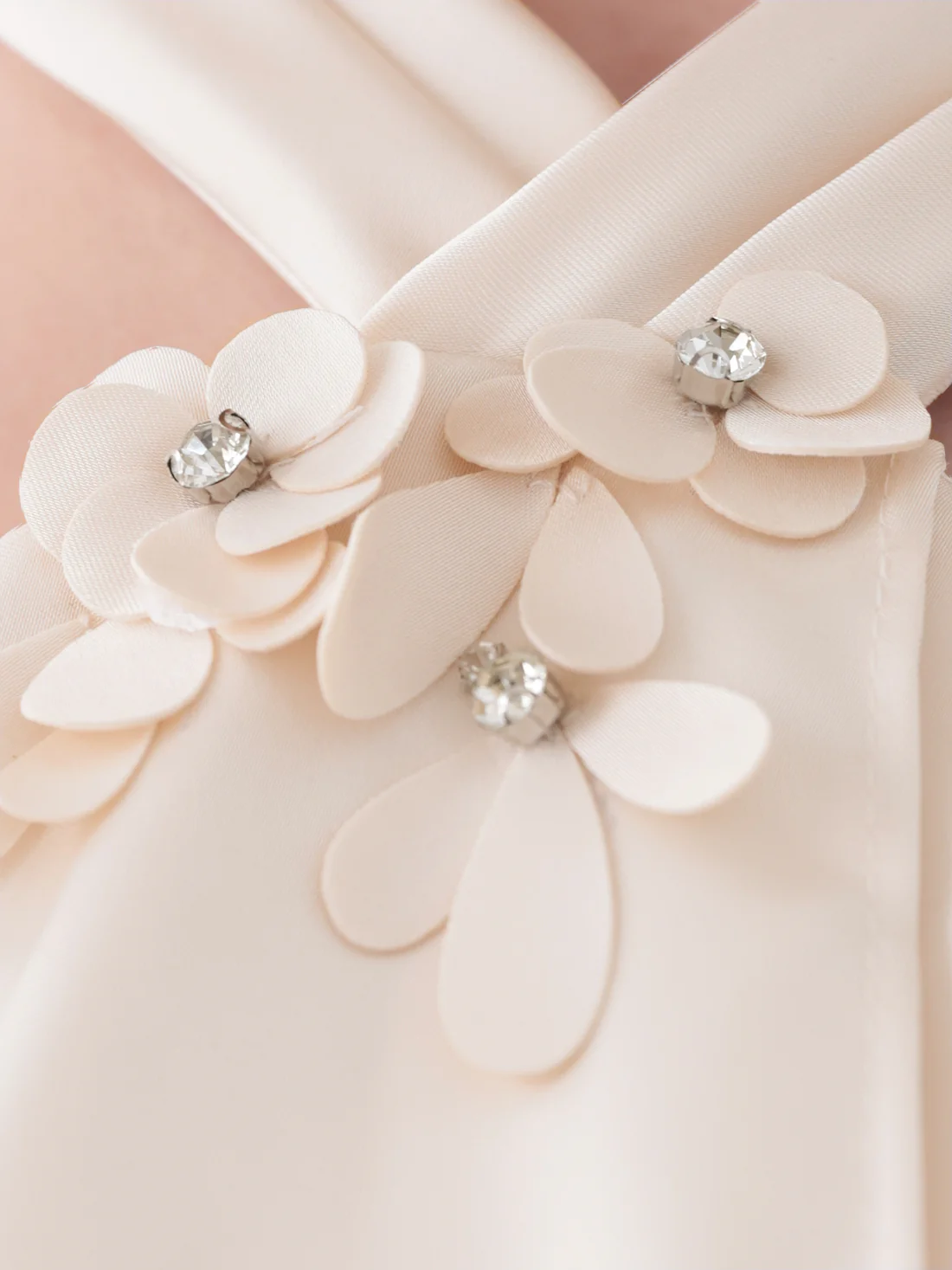 セットアップ ホルターネック シフォン フラワー バイカラー フレアミニドレスのイメージ画像12